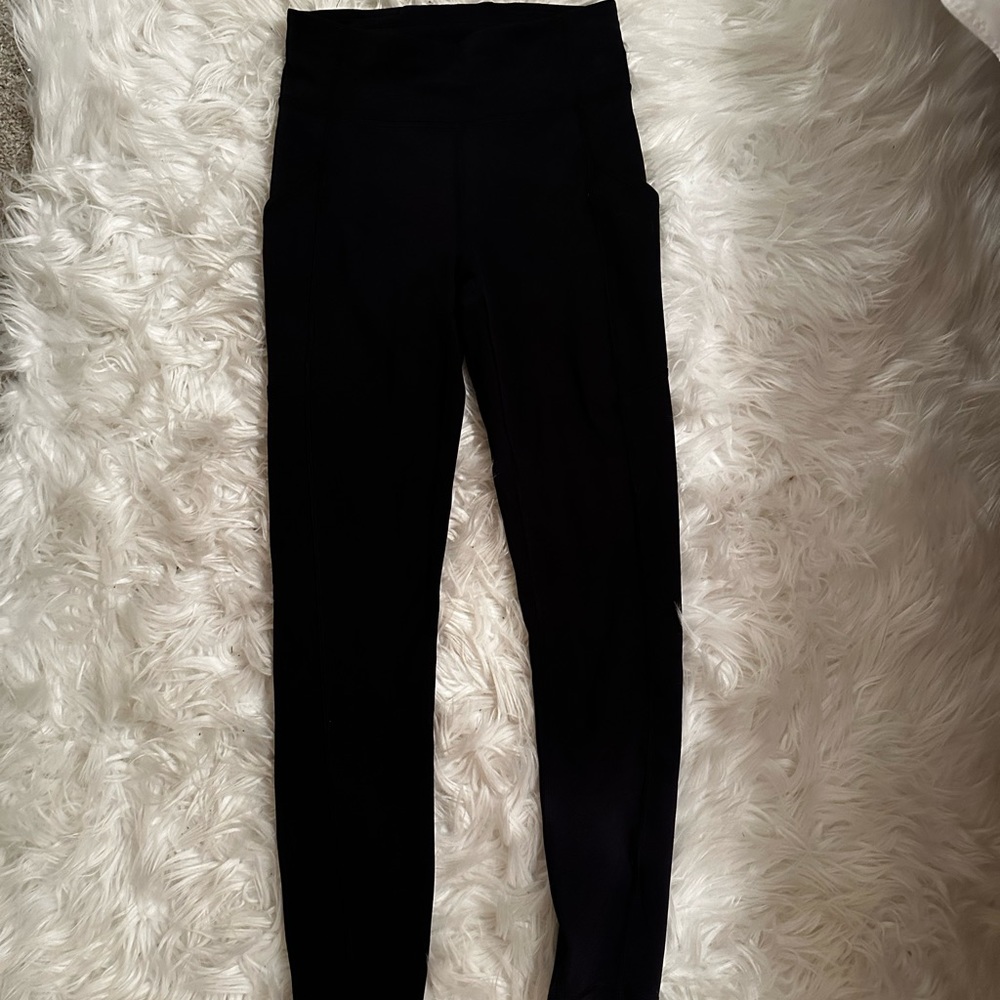 Lululemon Wunder Train 28” Leggings Size 4
